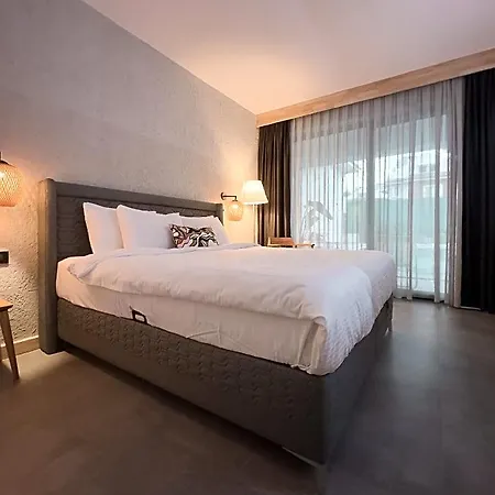 Scape 5* Cedit