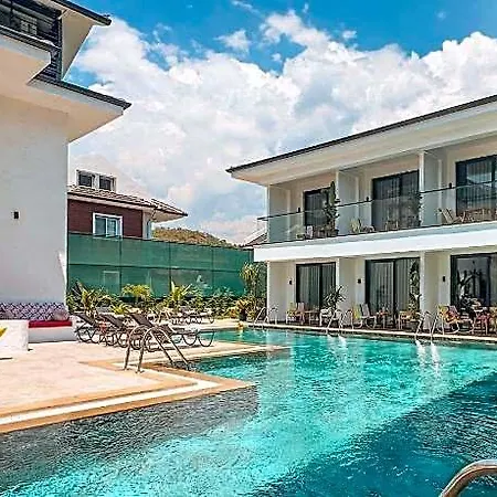 Scape Otel 5*